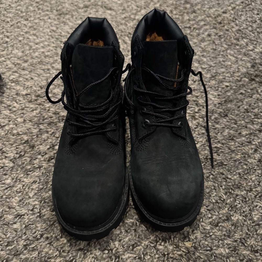 Youth Timberland® Classic 6-Inch Waterproof Boot - Picture 2 of 7
